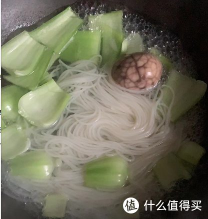 速食推荐，十二：冬天来了，来一碗贵阳花溪热气腾腾的“赤三碗”牛肉粉吧