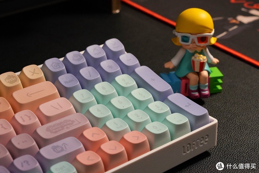 洛斐小翘棉花糖无线机械键盘：软软的、萌萌哒，少女至爱！