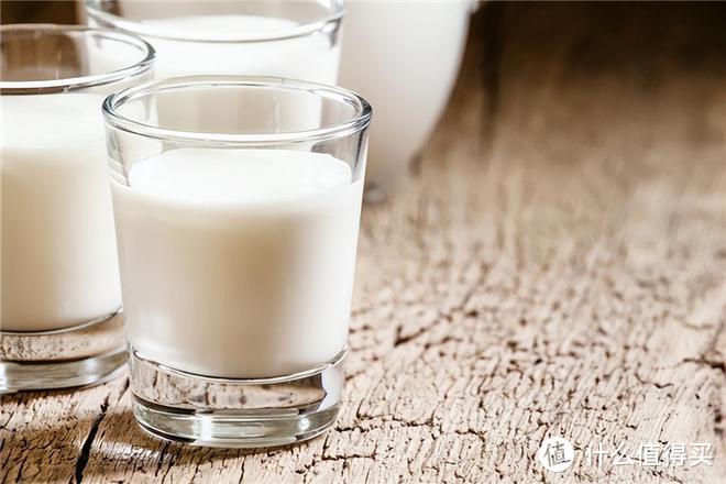 纯驼奶有多珍贵？是炒作吗？一个新疆姑娘，带你了解“沙漠味道”