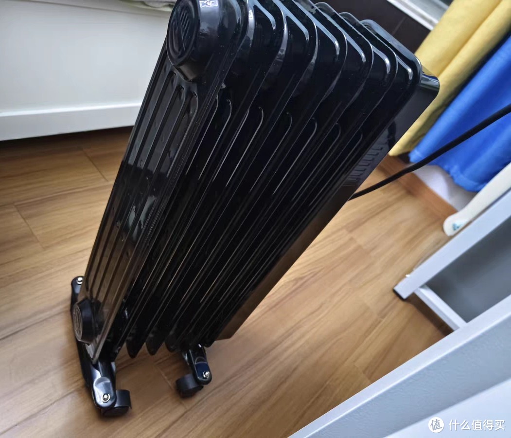 冬季取暖是油汀好还是暖风机好，我都有