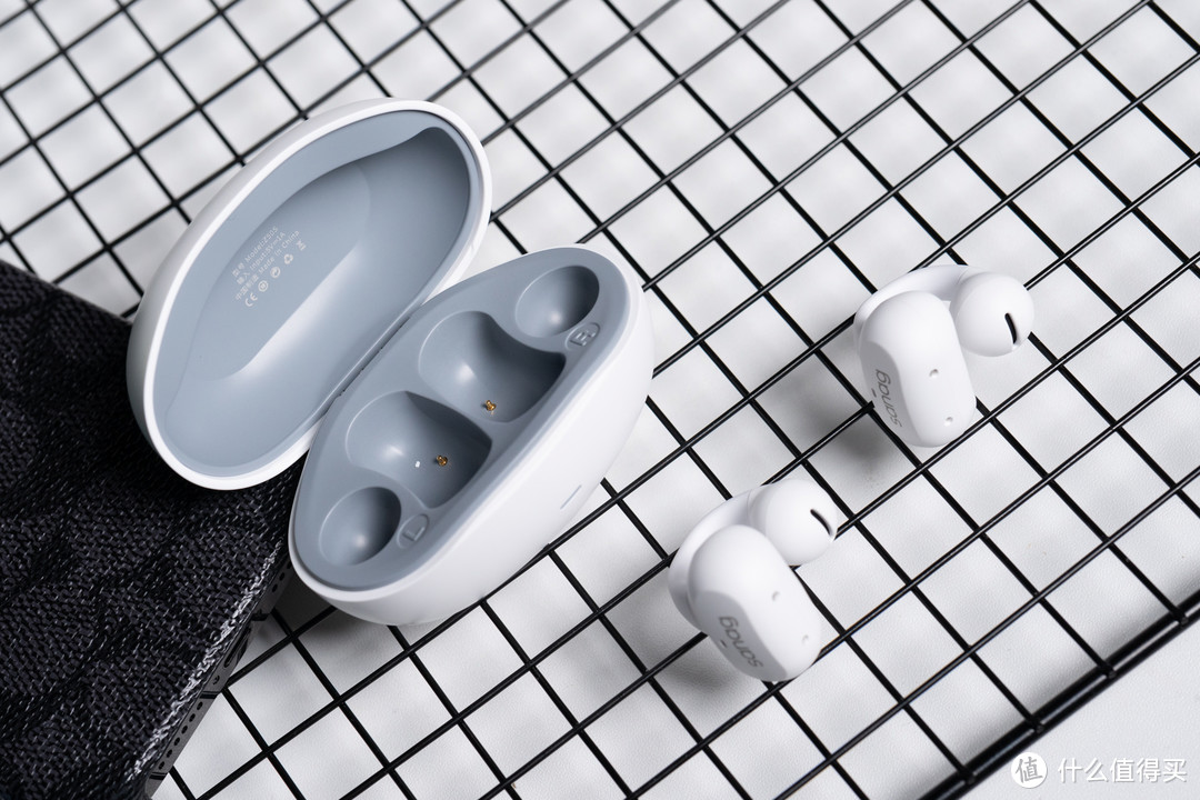 新型夹耳式蓝牙耳机-sanag塞那Z50S上手体验