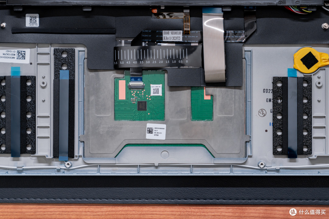 1.17kg   14mm 的 4k oled 大屏锐龙轻薄本,宏碁传奇 edge 测评详解