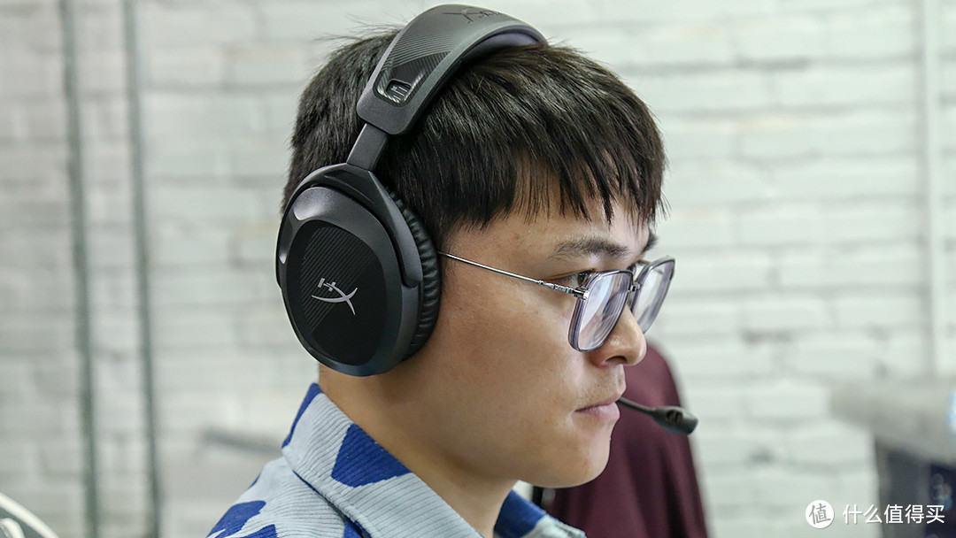 极度未知(HyperX)Cloud Stinger 2 Wireless毒刺2无线耳机评测：无线版来袭，经典再升级