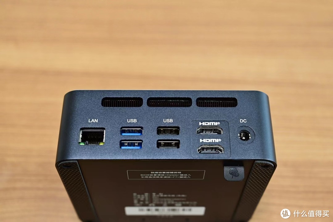 小巧、便宜、办公娱乐适用的mini PC：零刻SEI 10开箱评测