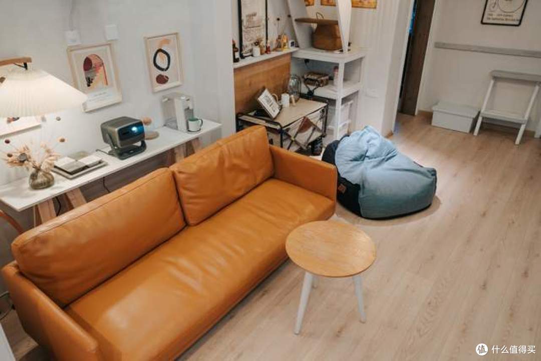 理想中的投影,坚果N1 Pro三色激光云台投影深度体验