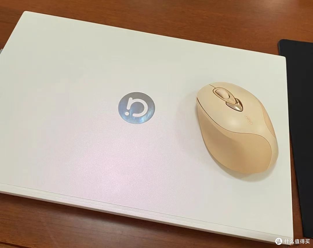 女生买什么笔记本?便携轻薄款笔记本推荐||预算6000以内笔记本||送女友的笔记本在这里→