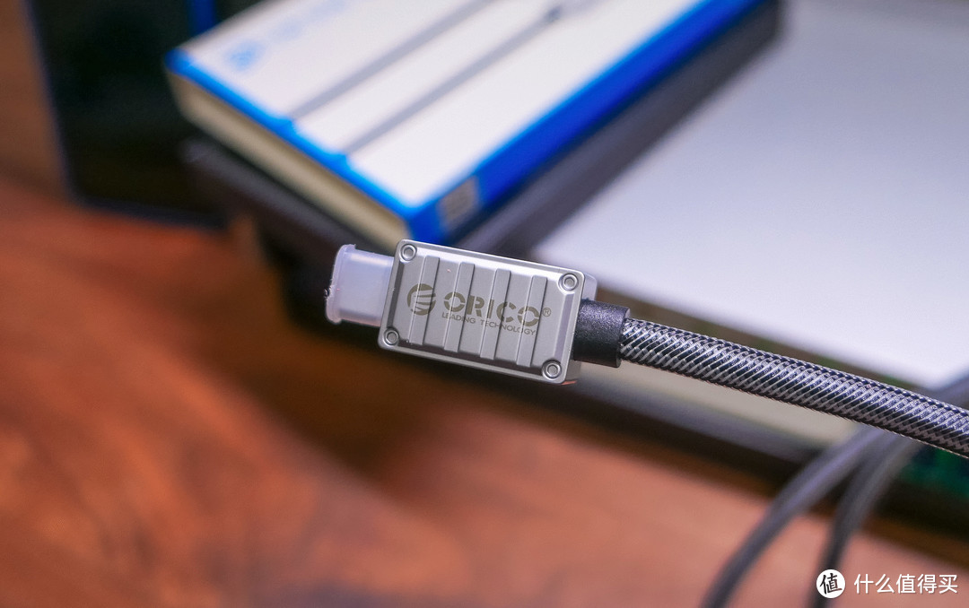 全网首发，比苹果官网949元的线还强！Orico USB 4全功能线240W+40Gbps