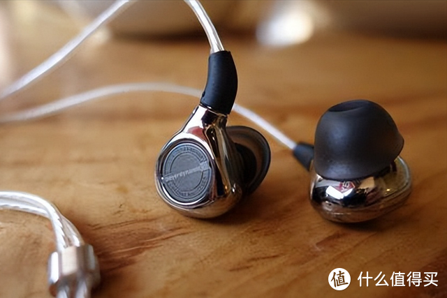 你真的喜欢“三频均衡”的声音吗？5款宝藏小众耳机推荐！