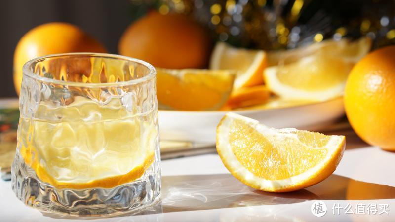 在对的季节吃对的水果，橙逸乐赣南脐橙，满足你的味蕾