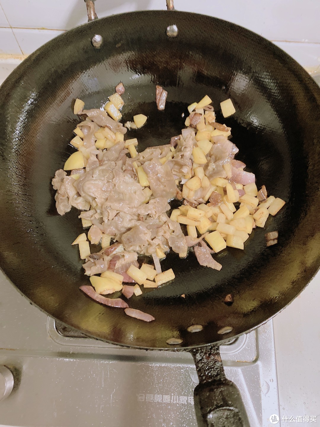 一起学做菜（简单版）：肥牛土豆洋葱炒饭