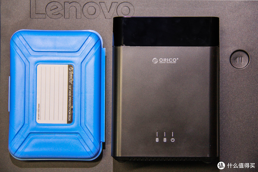 自由组合存储，快速稳定运行：ORICO DS磁吸硬盘柜
