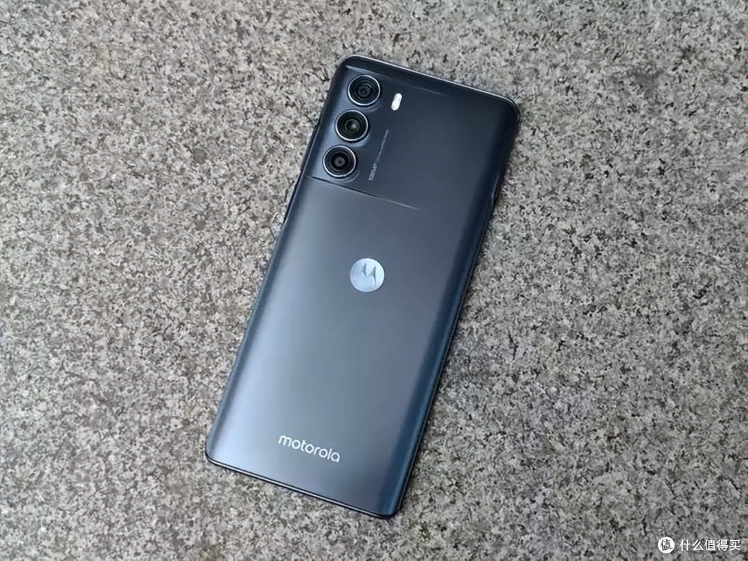 中高端机"大卷王",旗舰处理器 512gb,不足2000元值得买吗?