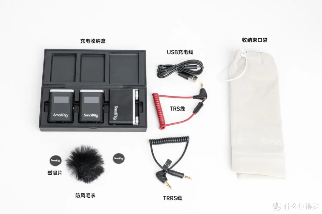国产一拖二无线麦克风测评，自带充电盒，够小够好用吗？