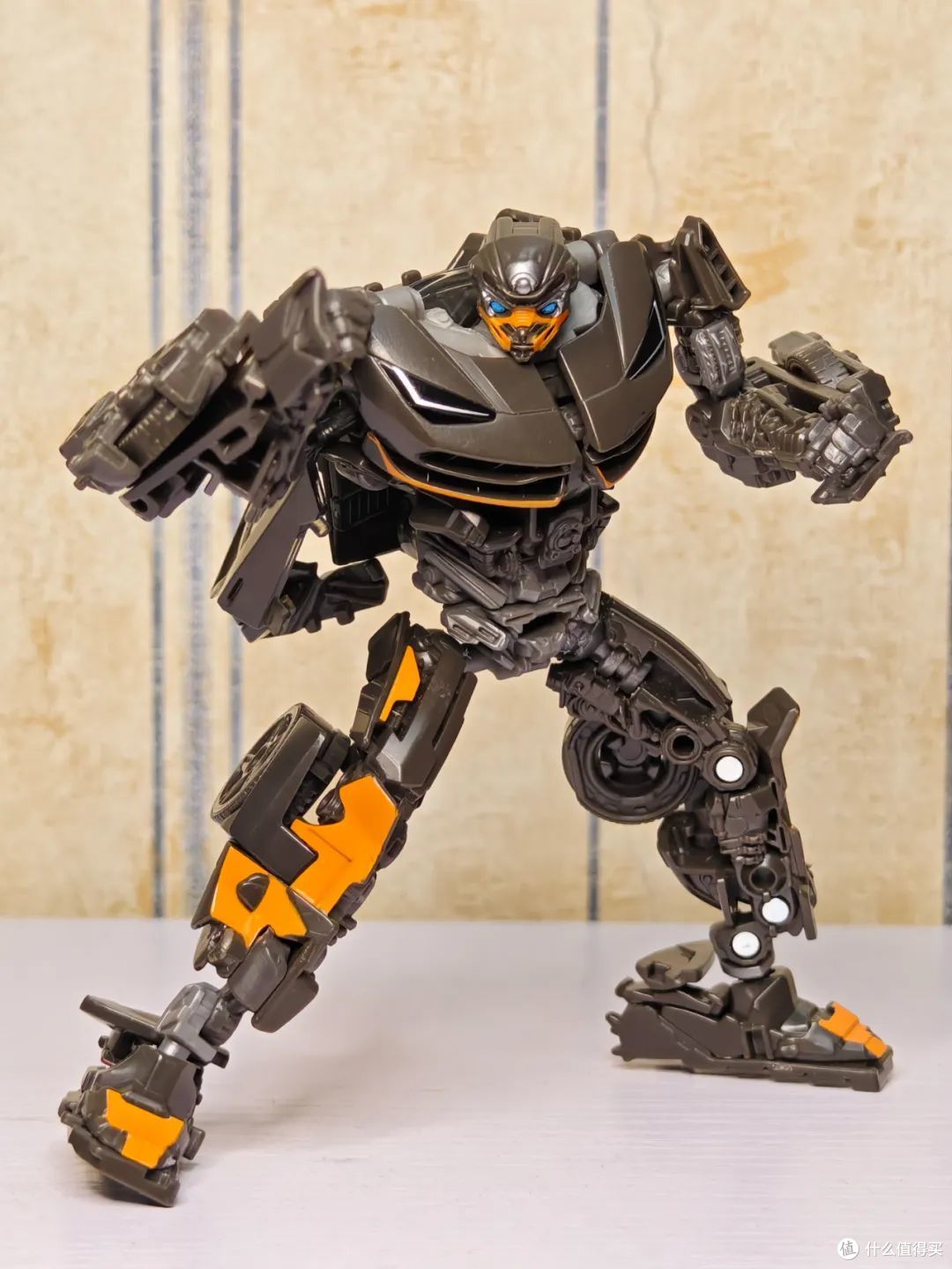 变形金刚玩具 篇五百二十四:又一满分ss小车——ss93d级热破开箱测评