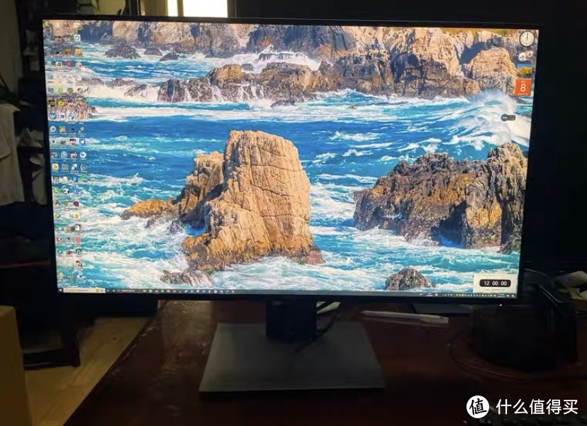 Dell 戴尔u2720Q，90W反向充电type-c接口！