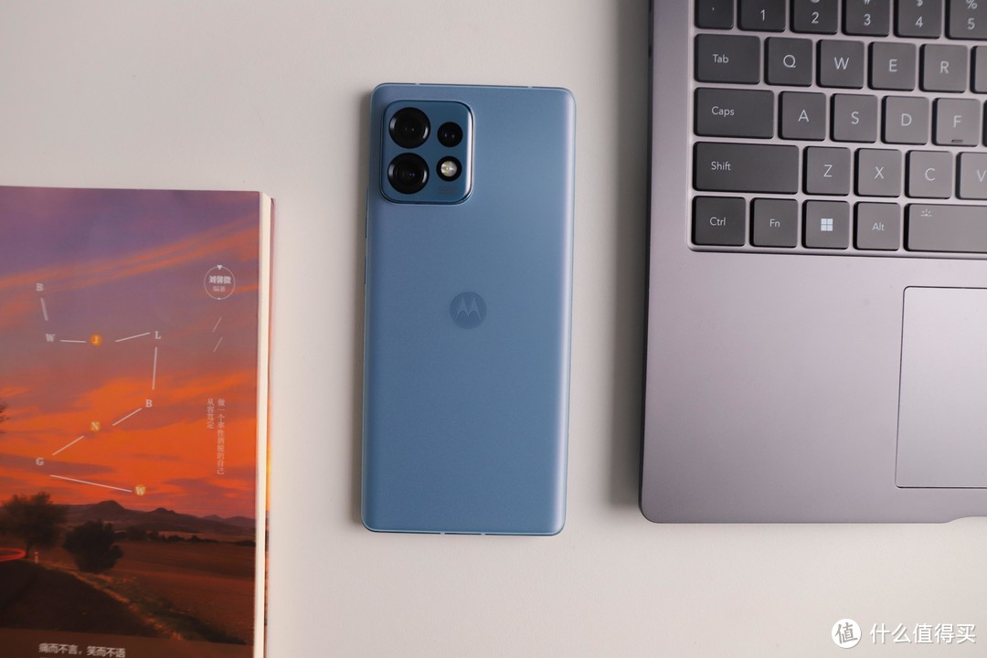 3399元起！moto X40首发评测：手机中的SUV，性能影像双巅峰