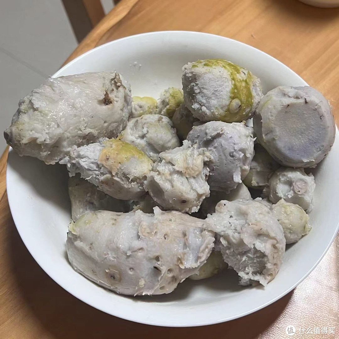 素食者的美味佳餚,手動清蒸芋頭入口爽滑飽腹感滿滿