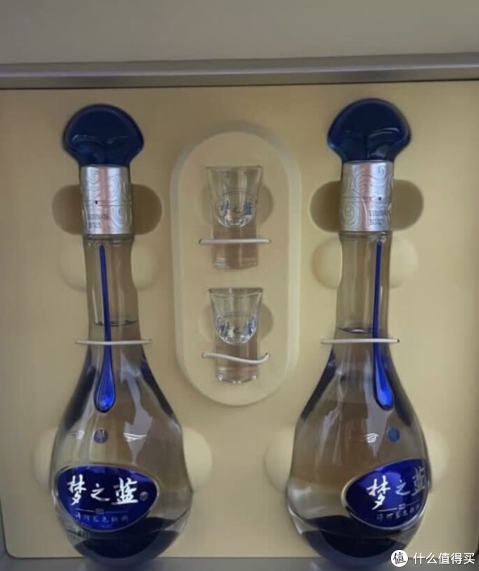 ￼￼洋河 蓝色经典 梦之蓝M3 绵柔浓香型高度白酒 52度 500ml*2瓶 礼盒装 ￼￼