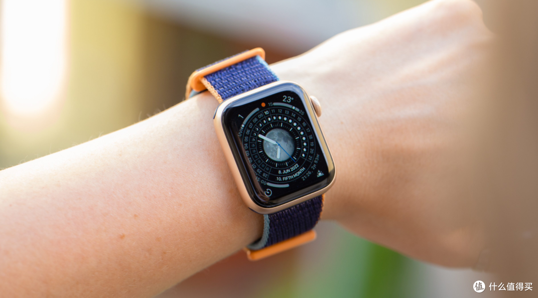 最佳“冬泳”智能手表推荐：三星、佳明等｜游泳爱好者的必选装备