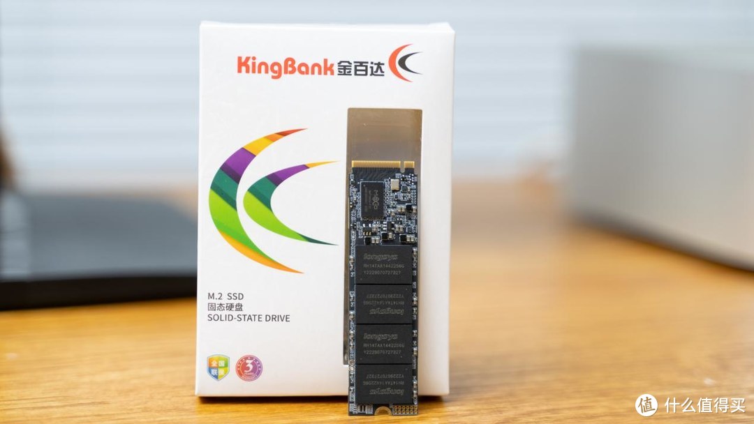 PSSD编年史：从PCIe 4.0 x4金百达KP260+兼容雷电4的奥睿科USB 4硬盘盒回溯过往