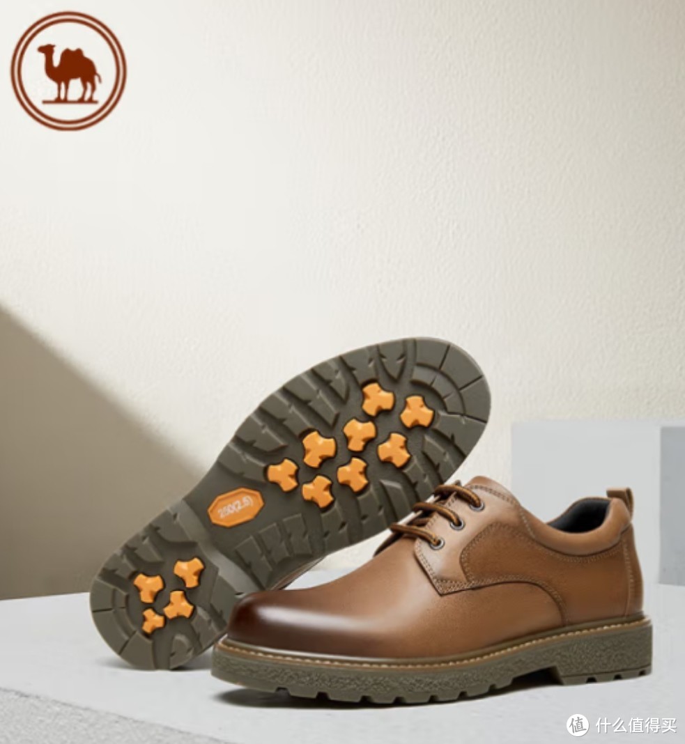 双旦之际，有哪些好看的工装靴可以送给自己送给朋友。