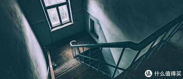 午夜钟声丨废弃学校的秘密