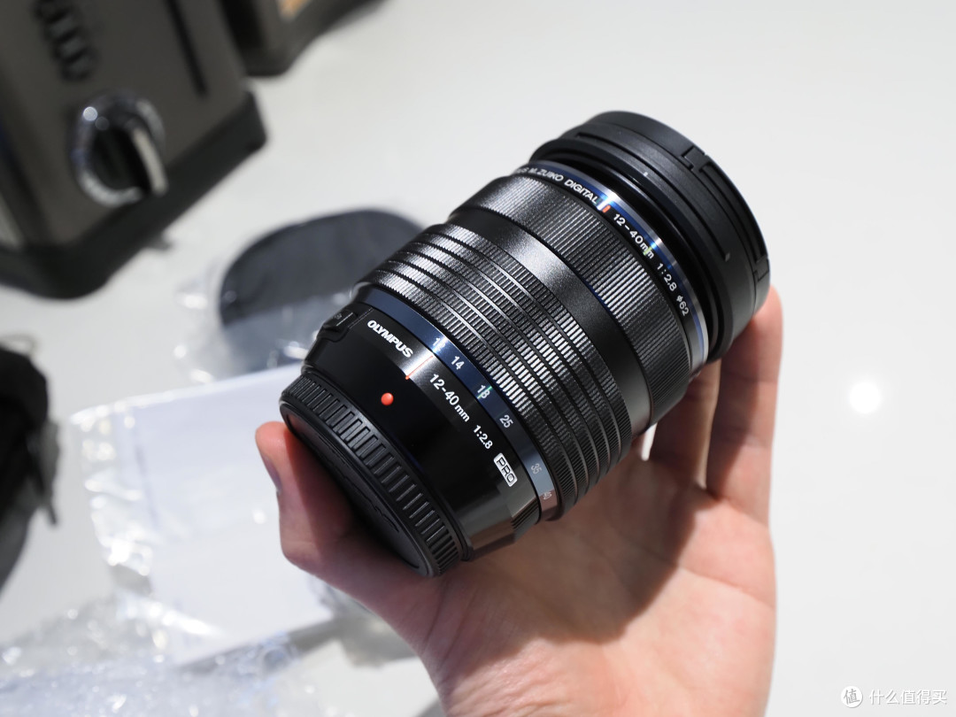 开箱见真章 | 奥林巴斯12-40 pro镜头