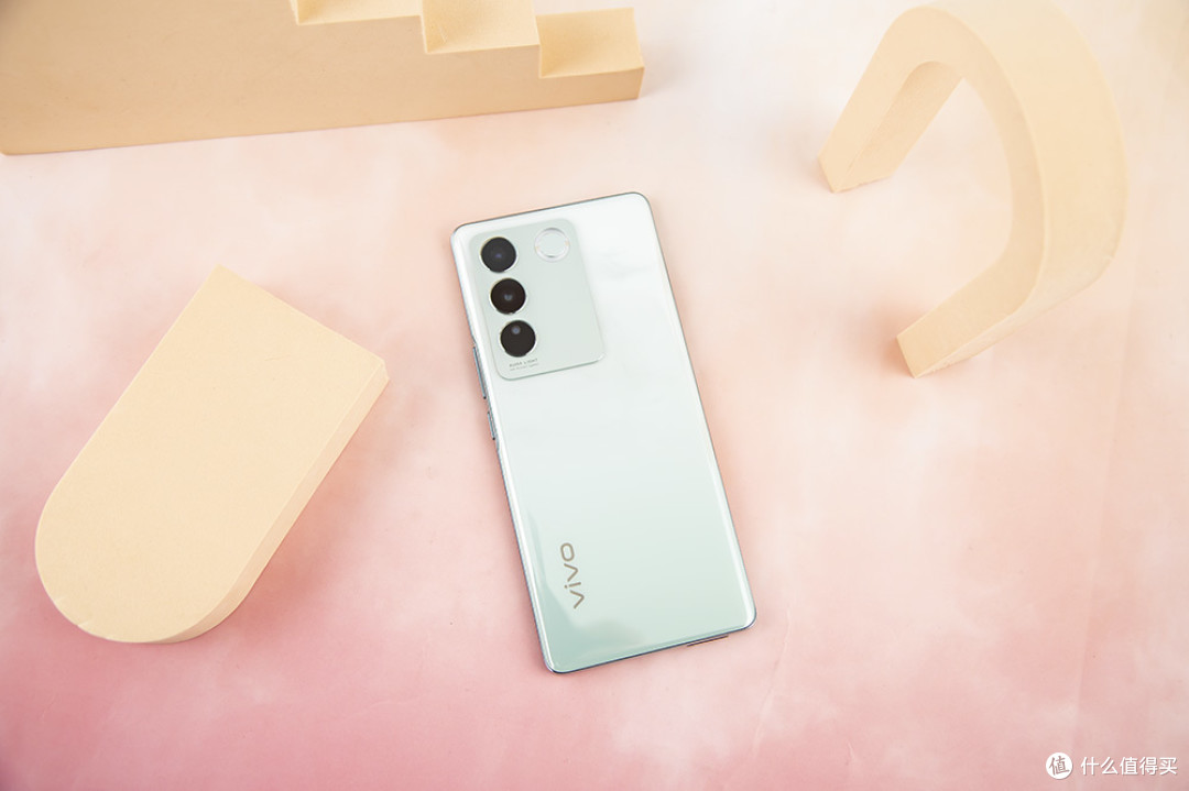 温润如玉人像更美 vivo s16双面柔光照亮你我ta_手机_什么值得买
