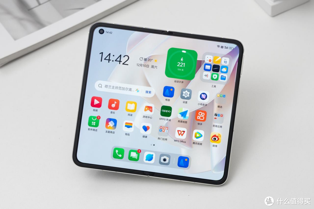 直面痛点，OPPO Find N2秀肌肉，一款值得重用的折叠屏手机