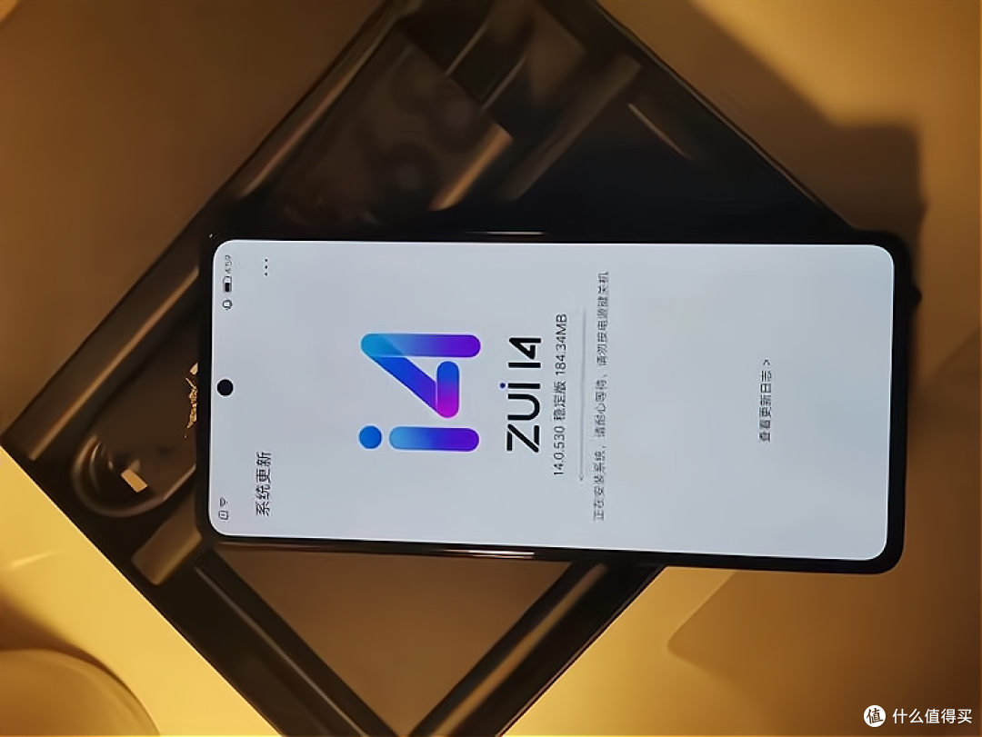 5100mah大电池骁龙8芯片12gb256gb版跌至2799元依然少有人问