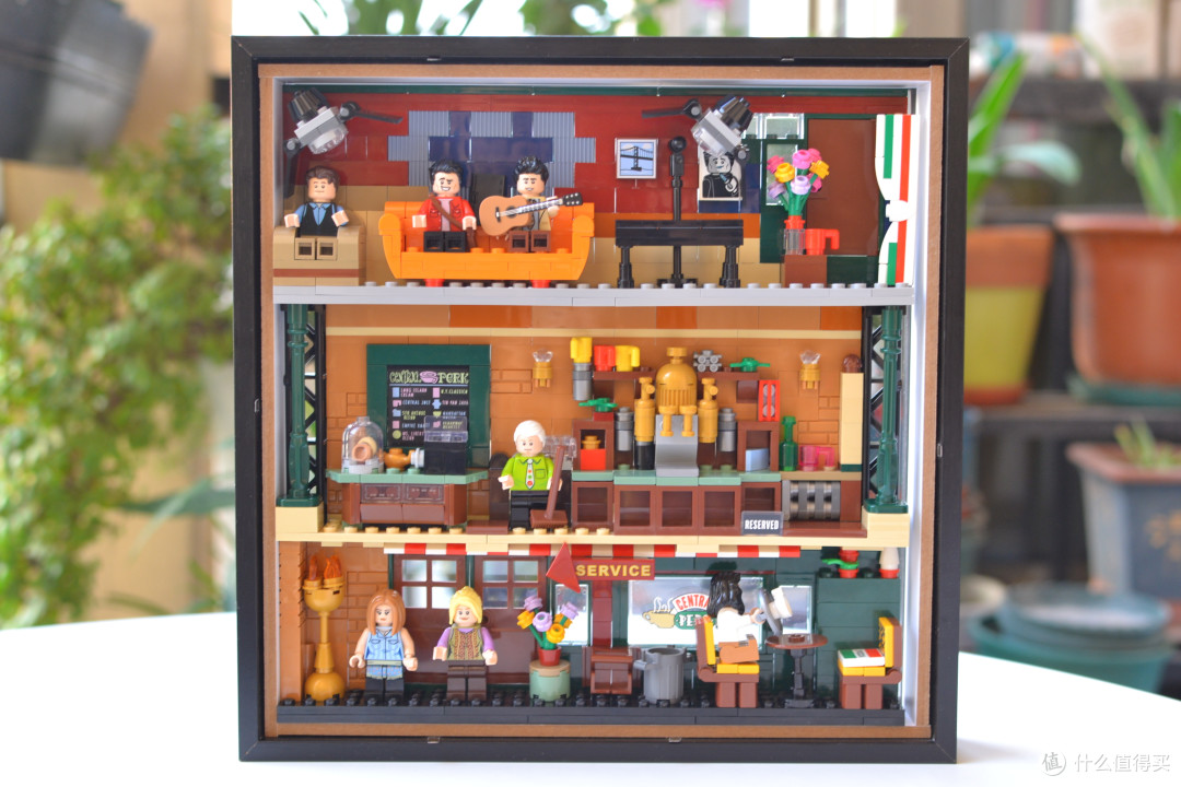 篇十八:lego乐高ideas系列21319《老友记》中央公园咖啡馆 改相框画