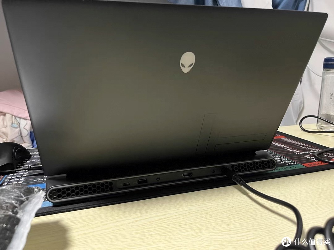 ALIENWARE外星人m15 R7 15.6英寸高端笔记本电脑