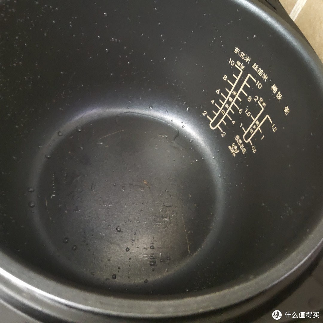 美的推出一款柴米饭时代的电饭煲，难道用这个焖米饭更香嘛🤔