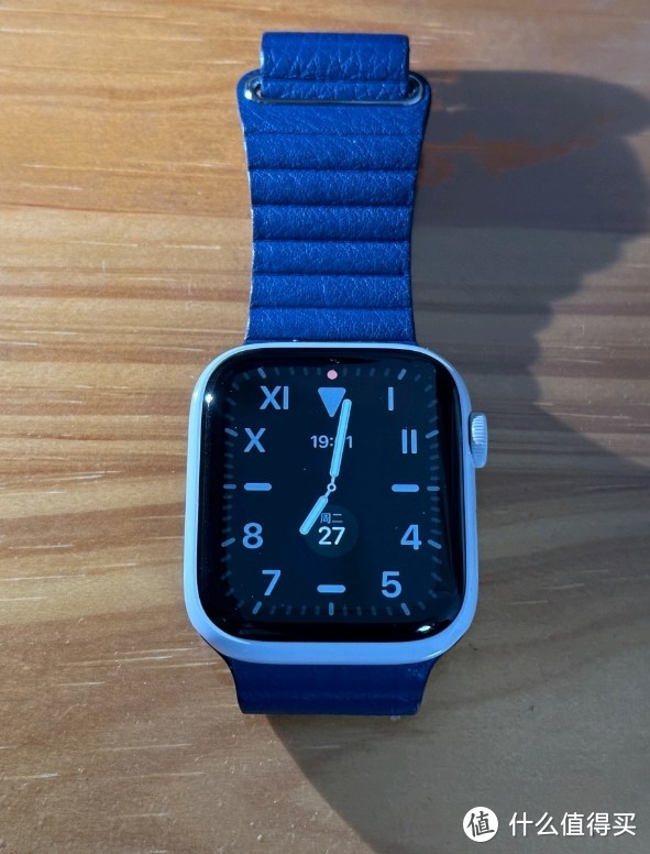 开箱一个Apple Watch Series 5 Edition 精密陶瓷