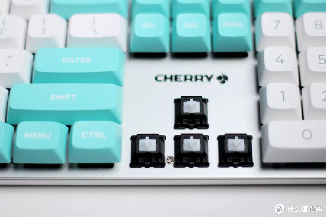 CHERRY 玉轴（ERGO CLEAR）到底怎么样？KC 200搭配新轴体首发评测