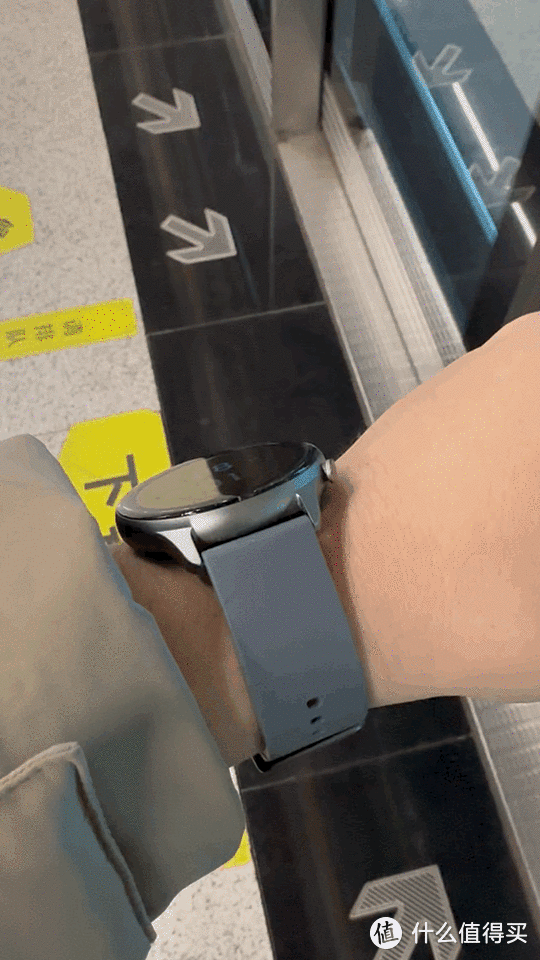 少一点花里胡哨！AMAZFIT跃我 GTR2e智能手表 - 对iPhone用户友好的“大号手环”