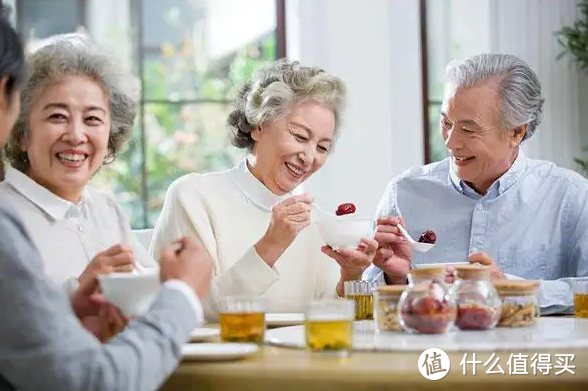 建议中老年人：不要太节俭，多吃3种“高蛋白”食物，早吃早受益