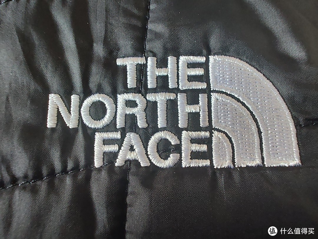 The North Face女士薄棉服