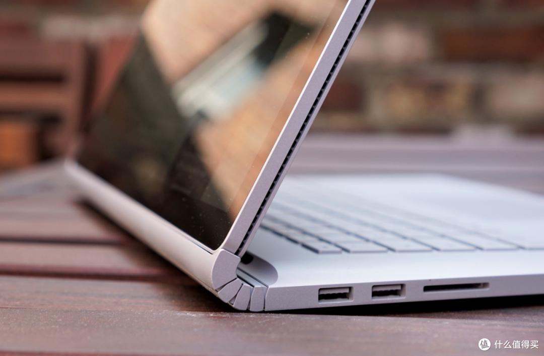 9大“最佳微软Surface电脑”推荐：颜值与性能兼顾，轻巧 简洁 安全 