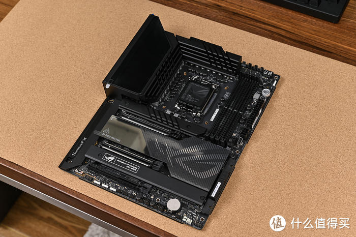 黑金风冷主机——ROG Z790 HERO+追风者 G500A 机箱装机展示