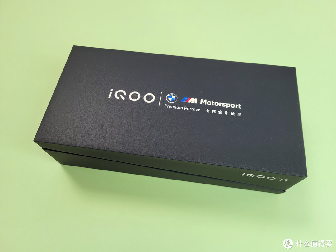 iQOO 11 曼岛特别版深度体验：全能的游戏旗舰手机