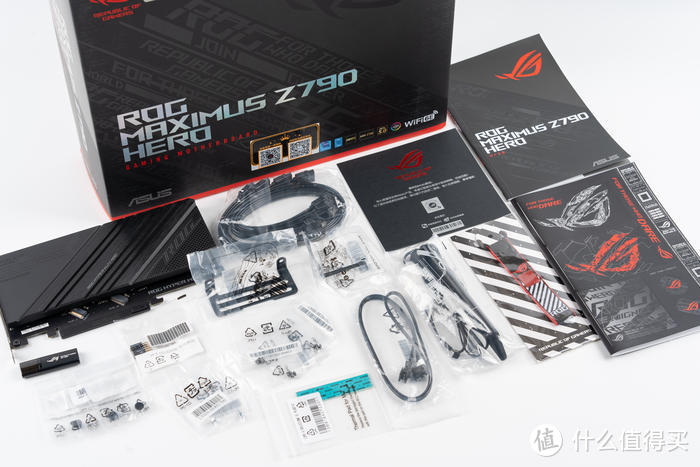 海灯—ROG Z790HERO+影驰4080星曜OC+海盗船iCUE 5000T白色装机分享