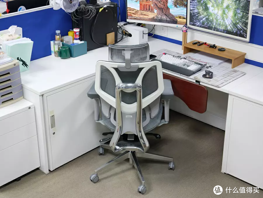 更护腰的人体工学椅：黑白调E3顶配版体验！