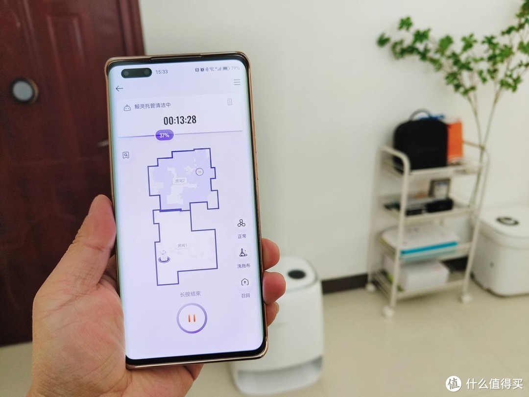 彻底解放双手，对自己好一点：云鲸扫地机器人扫拖一体机J3体验！