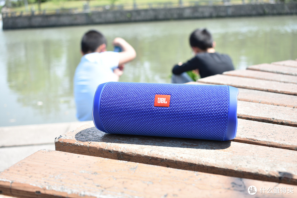 开箱晒个499的JBL Flip4蓝牙音箱