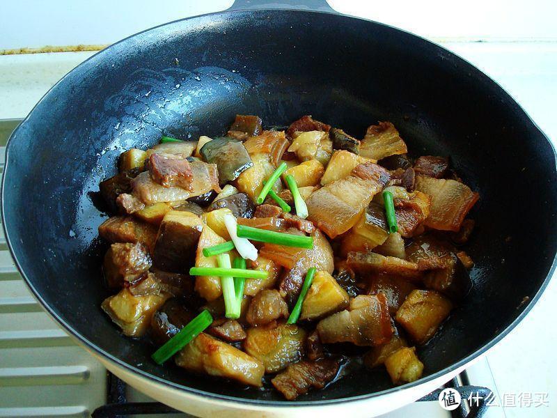 吃茄子千万别错过这做法，块块入味香浓，不油不腻太好吃