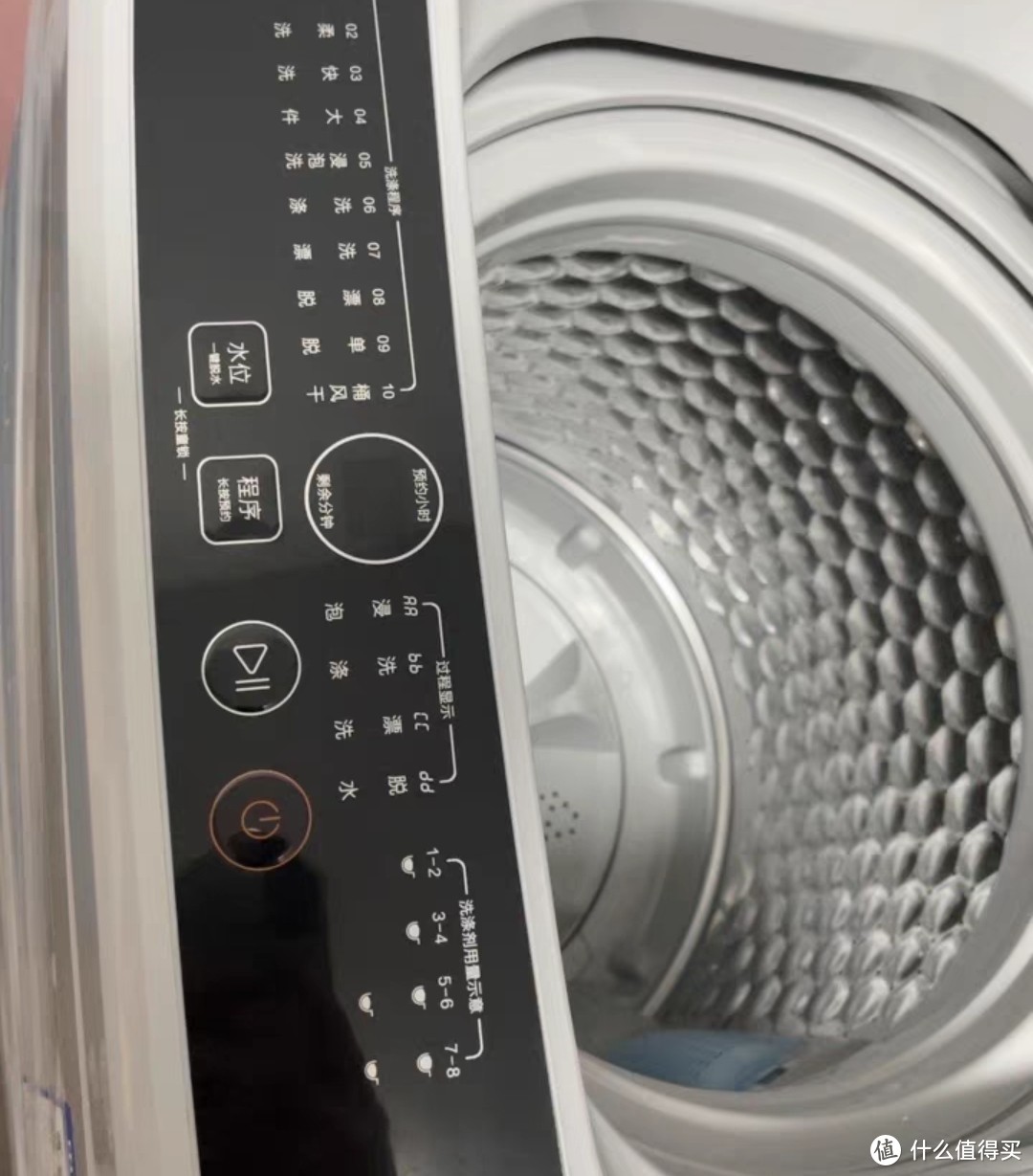 TCL B80L100，8公斤家用全自动节轮洗衣机