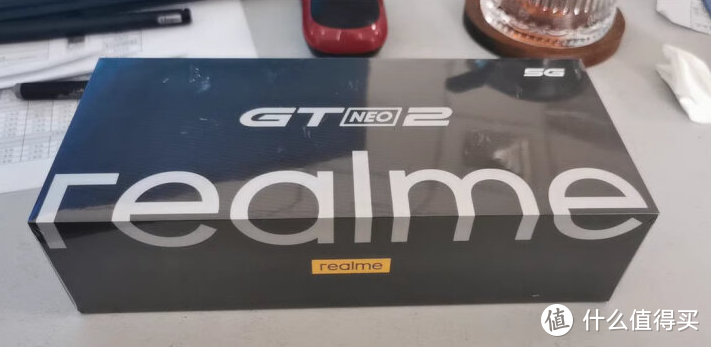 真我GT Neo2，三星E4屏，超强处理器