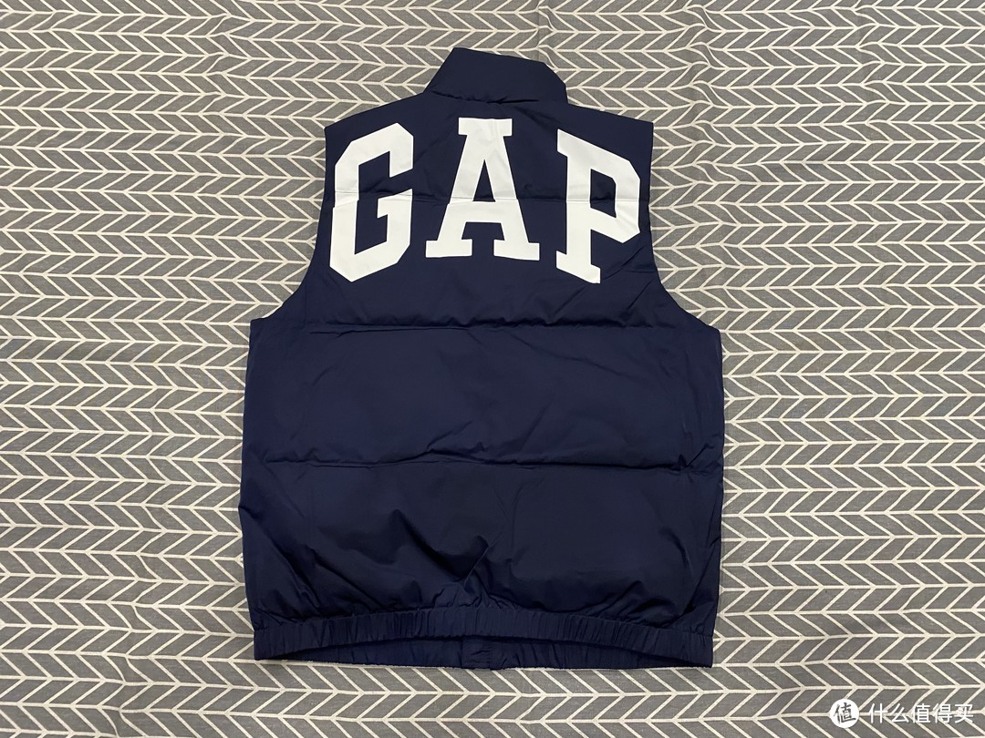 GAP LOGO羽绒背心