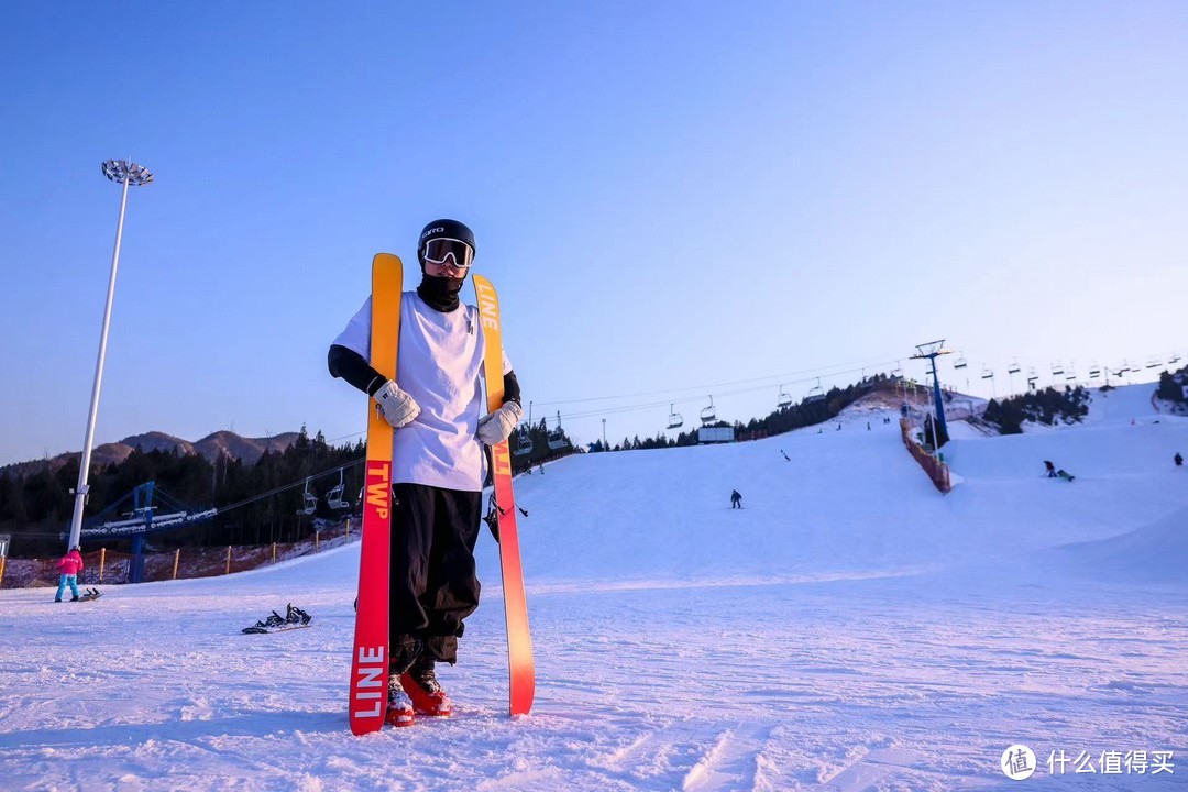 滑雪季指南：如何挑选一件适合自己的保暖速干衣
